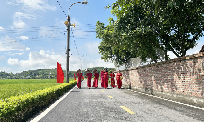 Quang Ninh : des ouvrages construits pour célébrer le 60e anniversaire de sa fondation ảnh 1 Quang Ninh : des ouvrages construits pour célébrer le 60e anniversaire de sa fondation ảnh 1