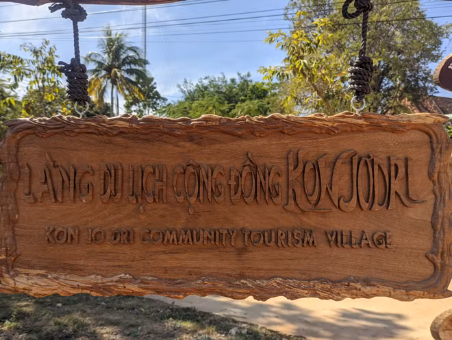 Le tourisme communautaire redonne vie à l'espace culturel local ảnh 3