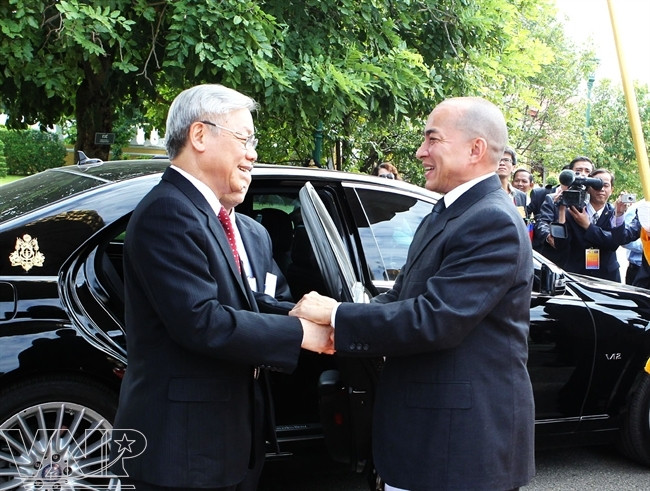 La presse cambodgienne informe de la visite d’État au Cambodge du leader du PCV ảnh 1 La presse cambodgienne informe de la visite d’État au Cambodge du leader du PCV ảnh 1