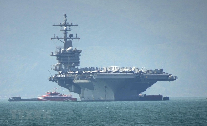 Dà Nang accueille le porte-avions USS Carl Vinson ảnh 1 Dà Nang accueille le porte-avions USS Carl Vinson ảnh 1