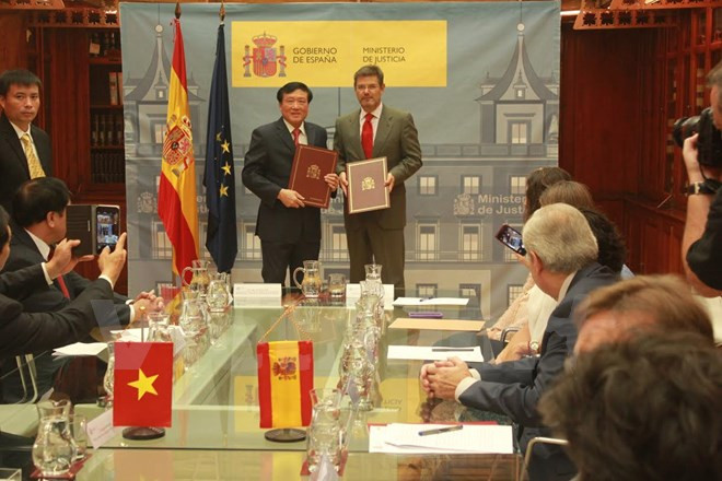 Le Vietnam et l'Espagne signent un accord d'entraide judiciaire en matière pénale ảnh 1 Le Vietnam et l'Espagne signent un accord d'entraide judiciaire en matière pénale ảnh 1