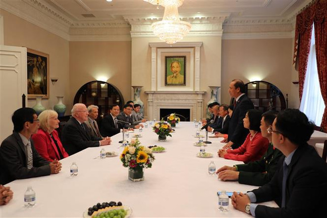 Le président pro tempore du Sénat veut plus d’échanges entre jeunesses américaine et vietnamienne ảnh 2 Le président pro tempore du Sénat veut plus d’échanges entre jeunesses américaine et vietnamienne ảnh 2
