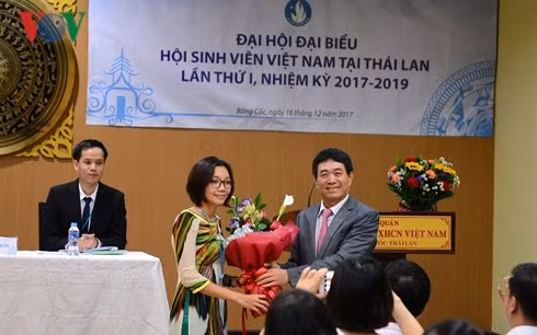 Création d'une association d'étudiants vietnamiens en Thaïlande ảnh 1