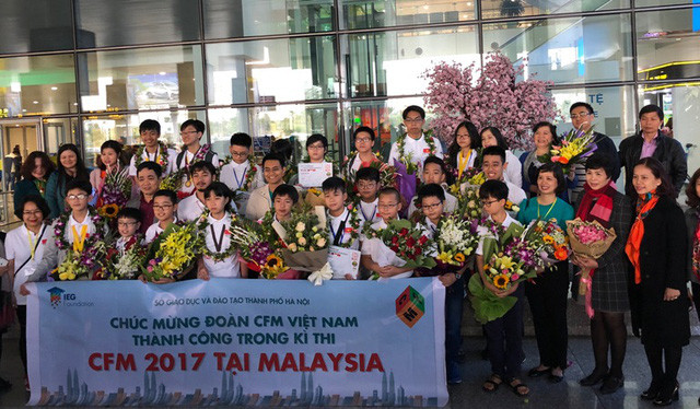 Le Vietnam remporte trois médailles d’or à un concours de mathématiques en Malaisie ảnh 1 Le Vietnam remporte trois médailles d’or à un concours de mathématiques en Malaisie ảnh 1