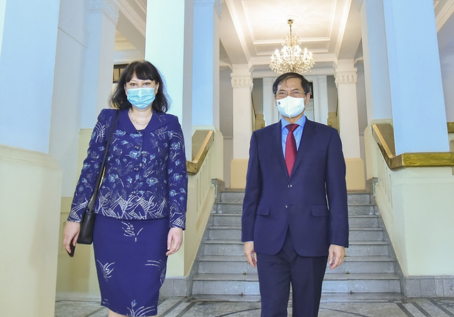 Promouvoir les relations d'amitié et de coopération Vietnam - Roumanie ảnh 1 Promouvoir les relations d'amitié et de coopération Vietnam - Roumanie ảnh 1