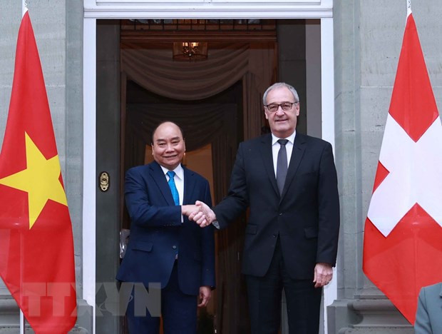 La tournée du président Nguyên Xuân Phuc en Suisse et en Russie a été couronnée de succès ảnh 1 La tournée du président Nguyên Xuân Phuc en Suisse et en Russie a été couronnée de succès ảnh 1