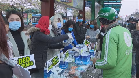 COVID-19 : la solidarité face à l’adversité ảnh 2