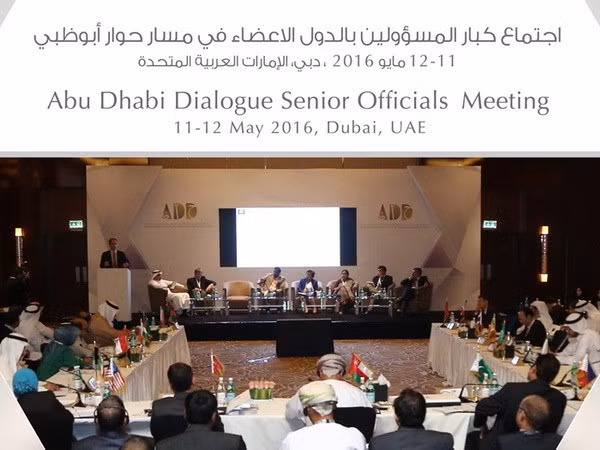 Ouverture de la 4e conférence consultative ministérielle du dialogue Abu Dhabi ảnh 1