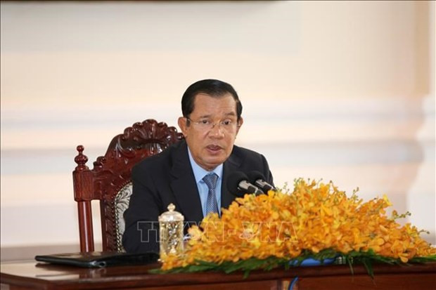 Le Premier ministre cambodgien souhaite promouvoir le commerce avec le Vietnam ảnh 1 Le Premier ministre cambodgien souhaite promouvoir le commerce avec le Vietnam ảnh 1