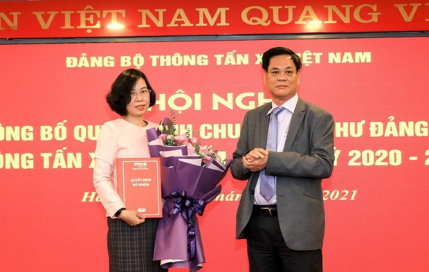 Mme Vu Viet Trang nommée secrétaire du Comité du Parti de la VNA ảnh 1 Mme Vu Viet Trang nommée secrétaire du Comité du Parti de la VNA ảnh 1