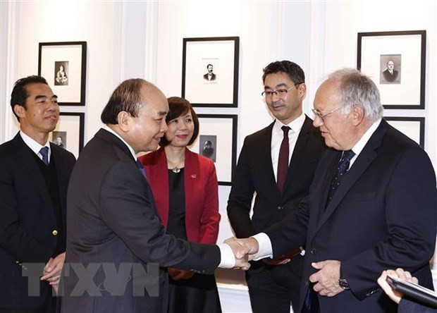 Activités du président Nguyen Xuan Phuc en Suisse ảnh 2 Activités du président Nguyen Xuan Phuc en Suisse ảnh 2