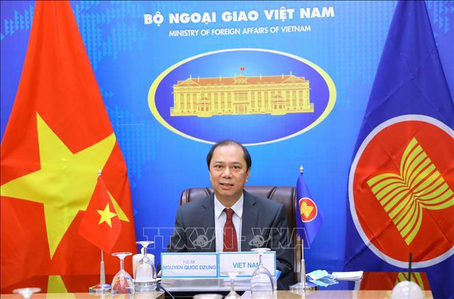 Le Vietnam contribue activement aux relations ASEAN-Chine ảnh 1