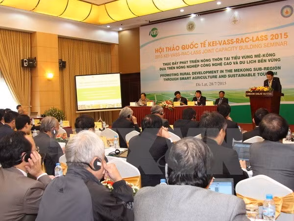 Agriculture : partage d'expériences avec le Laos et le Cambodge ảnh 1 Agriculture : partage d'expériences avec le Laos et le Cambodge ảnh 1