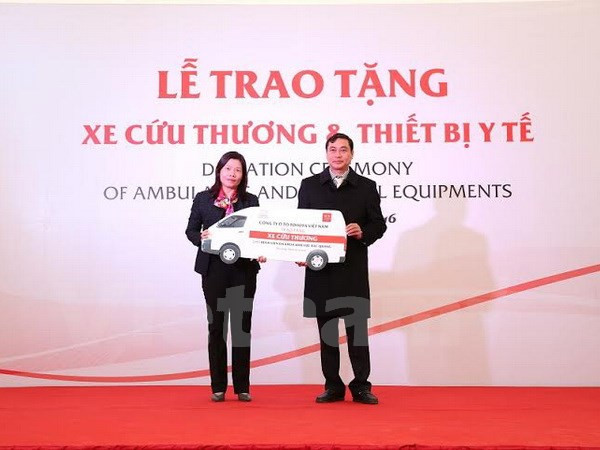 Toyota remet des équipements médicaux aux hôpitaux de Ha Giang ảnh 1 Toyota remet des équipements médicaux aux hôpitaux de Ha Giang ảnh 1