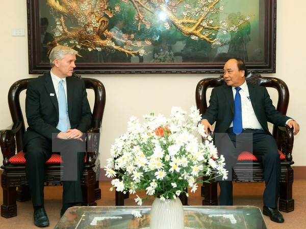 Le Premier ministre Nguyên Xuân Phuc reçoit le directeur de la BAD au Vietnam ảnh 1 Le Premier ministre Nguyên Xuân Phuc reçoit le directeur de la BAD au Vietnam ảnh 1