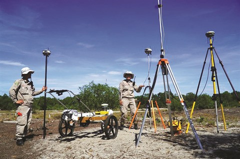 Des machines à déminer à l’œuvre à Quang Tri ảnh 1 Des machines à déminer à l’œuvre à Quang Tri ảnh 1