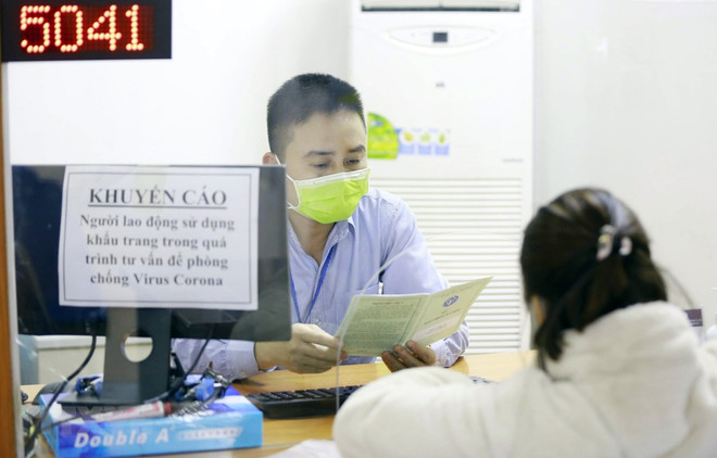 Coronavirus: Les travailleurs doivent s’adapter aux nouveaux changements ảnh 1 Coronavirus: Les travailleurs doivent s’adapter aux nouveaux changements ảnh 1