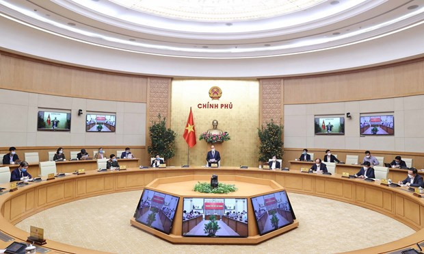 COVID-19 : s'efforcer d'avoir des doses de vaccins en février, selon le PM ảnh 2 COVID-19 : s'efforcer d'avoir des doses de vaccins en février, selon le PM ảnh 2