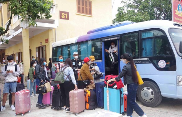 COVID-19 : 775 personnes terminent leur période de quarantaine pour accueillir le Têt chez elles ảnh 1 COVID-19 : 775 personnes terminent leur période de quarantaine pour accueillir le Têt chez elles ảnh 1