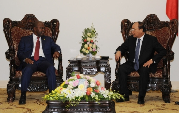 Le PM Nguyên Xuân Phuc reçoit le ministre de l’Intérieur du Mozambique ảnh 1 Le PM Nguyên Xuân Phuc reçoit le ministre de l’Intérieur du Mozambique ảnh 1