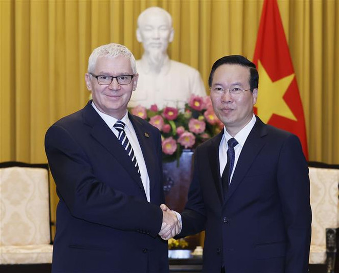 Le président Vo Van Thuong reçoit le procureur général de Hongrie ảnh 1 Le président Vo Van Thuong reçoit le procureur général de Hongrie ảnh 1