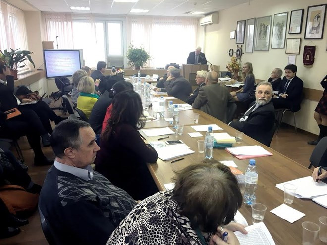 Des érudits russes apprécient les expériences vietnamiennes en termes de Renouveau ảnh 1 Des érudits russes apprécient les expériences vietnamiennes en termes de Renouveau ảnh 1