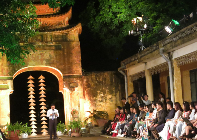 Le Festival de l'"ao dài" à Hanoï ảnh 2 Le Festival de l'"ao dài" à Hanoï ảnh 2