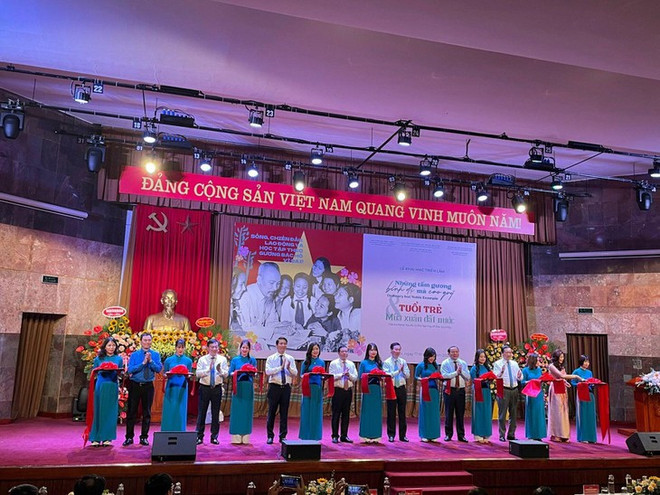 Vernissage de l’exposition «Des figures humbles mais nobles» ảnh 1