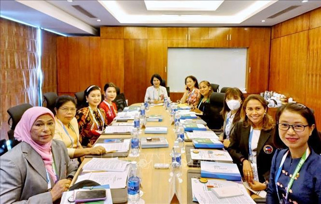 SEA Games 31 : pour promouvoir la participation des femmes aux activités sportives ảnh 1 SEA Games 31 : pour promouvoir la participation des femmes aux activités sportives ảnh 1