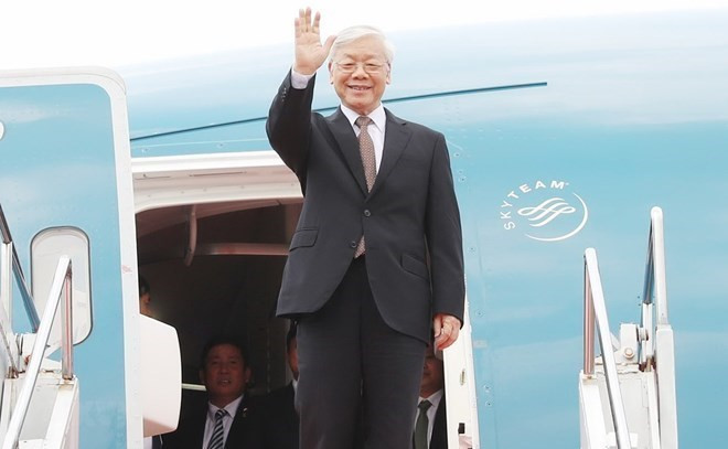 Le SG et président au Laos pour renforcer la grande amitié et la solidarité spéciale ảnh 1 Le SG et président au Laos pour renforcer la grande amitié et la solidarité spéciale ảnh 1
