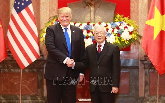 Le dirigeant vietnamien Nguyen Phu Trong s'entretient avec le président américain Donald Trump ảnh 1 Le dirigeant vietnamien Nguyen Phu Trong s'entretient avec le président américain Donald Trump ảnh 1
