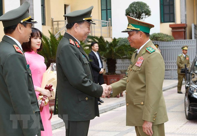 Les ministères vietnamien et laotien de la Sécurité publique renforcent leurs liens ảnh 1 Les ministères vietnamien et laotien de la Sécurité publique renforcent leurs liens ảnh 1