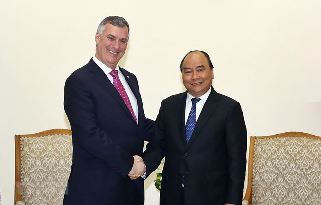 Le PM Nguyên Xuân Phuc reçoit les responsables de Boeing et de HSBC ảnh 1 Le PM Nguyên Xuân Phuc reçoit les responsables de Boeing et de HSBC ảnh 1