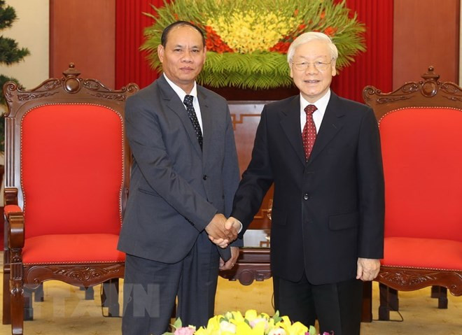Le secrétaire général et président Nguyên Phu Trong se félicite de l’essor des liens avec le Laos ảnh 1 Le secrétaire général et président Nguyên Phu Trong se félicite de l’essor des liens avec le Laos ảnh 1