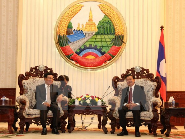 Le vice-PM Pham Binh Minh rencontre des dirigeants laotiens ảnh 1 Le vice-PM Pham Binh Minh rencontre des dirigeants laotiens ảnh 1