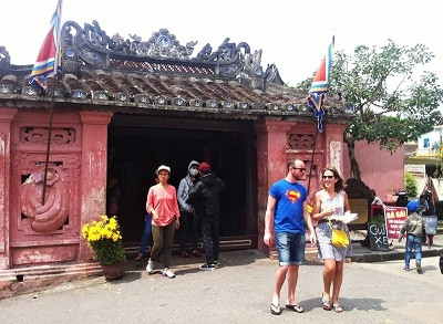 Hôi An publie un code de conduite pour les activités touristiques ảnh 1 Hôi An publie un code de conduite pour les activités touristiques ảnh 1