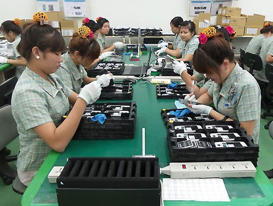 Succès des téléphones “made in Vietnam” en Russie ảnh 1 Succès des téléphones “made in Vietnam” en Russie ảnh 1