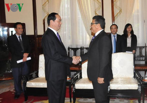 Le président Tran Dai Quang reçoit l’ambassadeur palestinien ảnh 1 Le président Tran Dai Quang reçoit l’ambassadeur palestinien ảnh 1