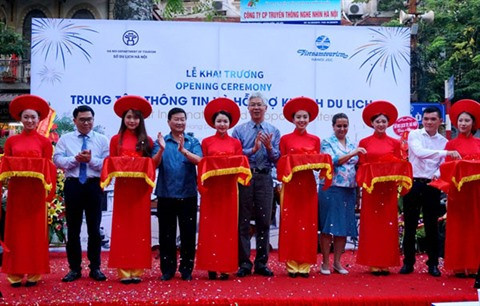 Hanoï propose quatre circuits touristiques gratuits ảnh 1 Hanoï propose quatre circuits touristiques gratuits ảnh 1