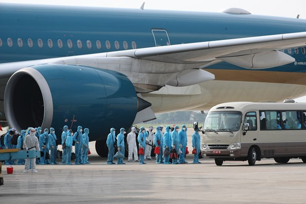 Rapatriement de plus de 340 citoyens vietnamiens de Russie ảnh 1 Rapatriement de plus de 340 citoyens vietnamiens de Russie ảnh 1