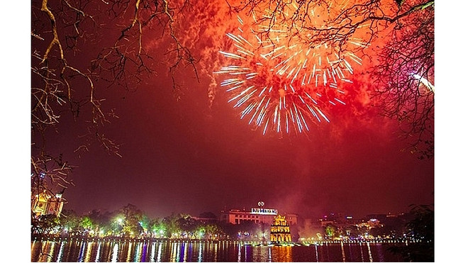 Hanoï tirera des feux d’artifice le soir du Nouvel An 2021 ảnh 1 Hanoï tirera des feux d’artifice le soir du Nouvel An 2021 ảnh 1