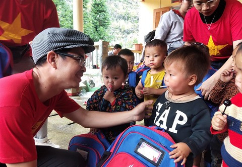 Un jeune homme de 38 ans qui a 20 ans de volontariat ảnh 2