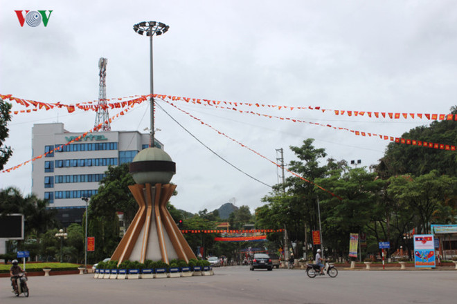 Son La célèbre l’Année d’amitié et de solidarité Vietnam-Laos ảnh 1 Son La célèbre l’Année d’amitié et de solidarité Vietnam-Laos ảnh 1
