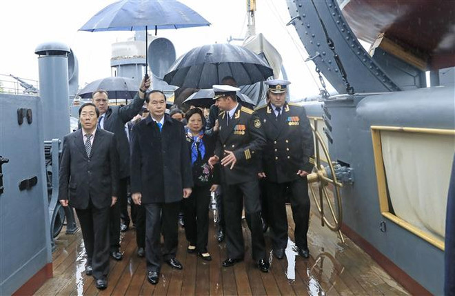 Le président Trân Dai Quang poursuit ses activités à Saint-Pétersbourg ảnh 1 Le président Trân Dai Quang poursuit ses activités à Saint-Pétersbourg ảnh 1