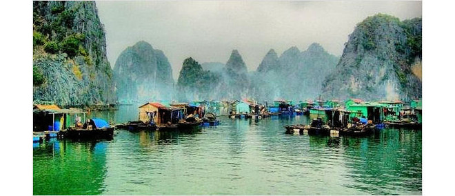 Environ 1.700 milliards de dongs pour préserver les villages de pêcheurs de la baie d'Ha Long ảnh 1