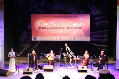 Quintet Inattendu conjugue les cultures orientale et occidentale à Hanoi ảnh 1 Quintet Inattendu conjugue les cultures orientale et occidentale à Hanoi ảnh 1