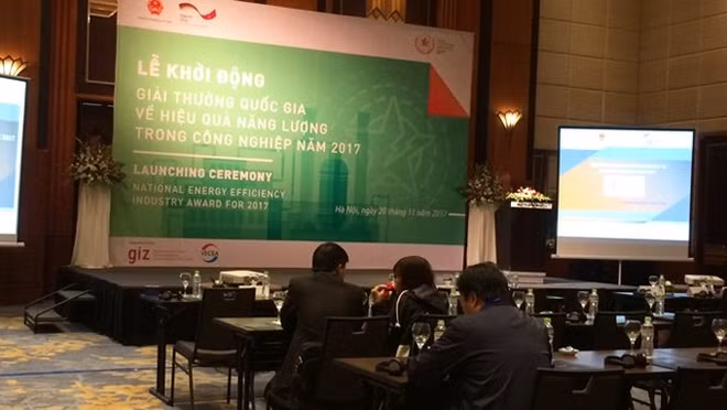 Lancement du prix national 2017 de l’efficacité énergétique dans le secteur industriel ảnh 1 Lancement du prix national 2017 de l’efficacité énergétique dans le secteur industriel ảnh 1