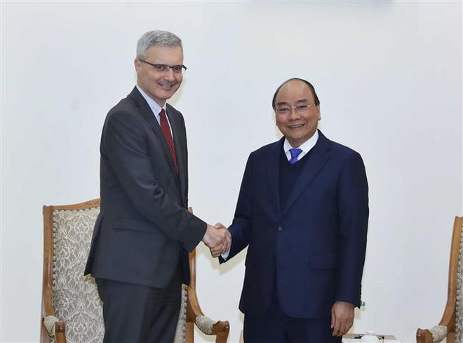 Le Premier ministre reçoit l’ambassadeur de France ảnh 1