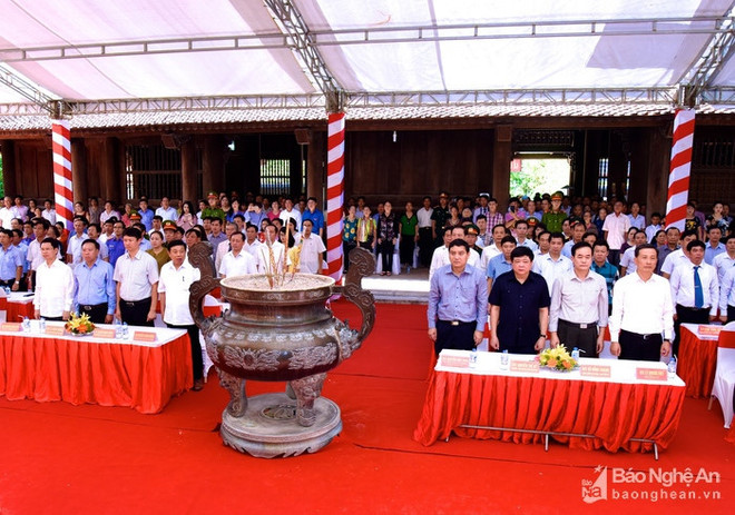 Nghê An commémore l’anniversaire de décès du président Ho Chi Minh ảnh 1