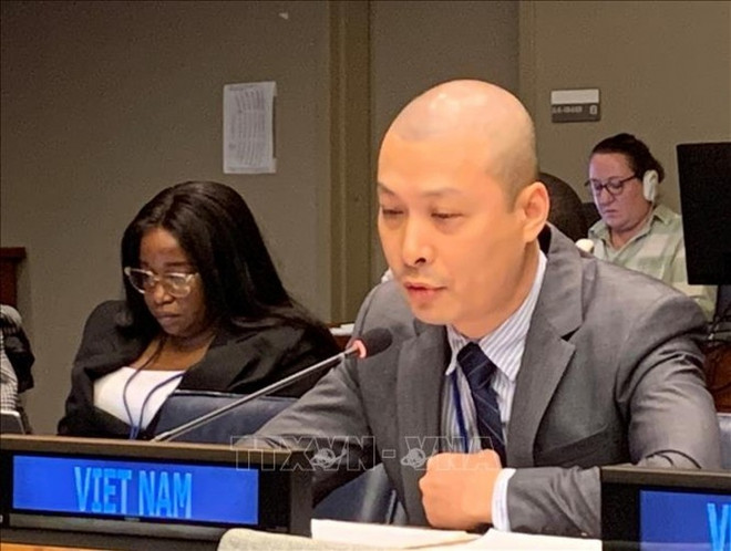Le Vietnam promeut le droit à un travail décent ảnh 1 Le Vietnam promeut le droit à un travail décent ảnh 1